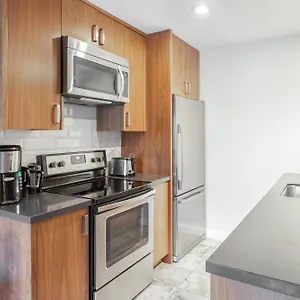 Apartment Next 2lifts W/free Parking, Whistler