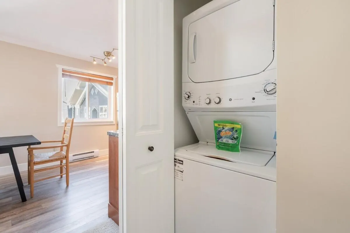 Holiday home Gondola Heights By Outpost Whistler Villa Canada